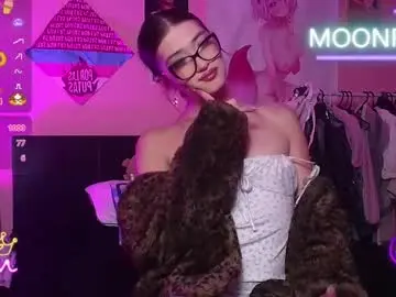 Chaturbate Private Sex Chat of moonfiredance