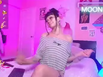 Chaturbate Adult Webcams of moonfiredance