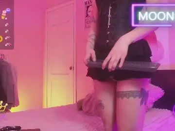 Chaturbate Live Porn of moonfiredance