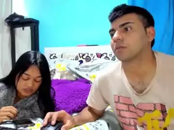 Chaturbate Nude Webcam of scarletandryan28