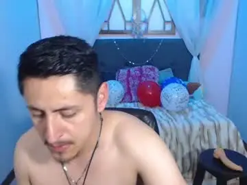 Chaturbate Best live sex cam show of alex_levi