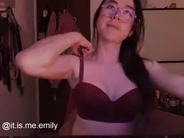 Chaturbate Sex Chat of emily_pearl_