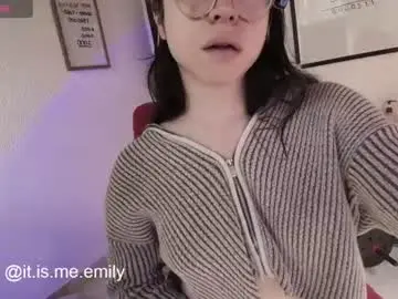 Chaturbate Sex Cam of emily_pearl_