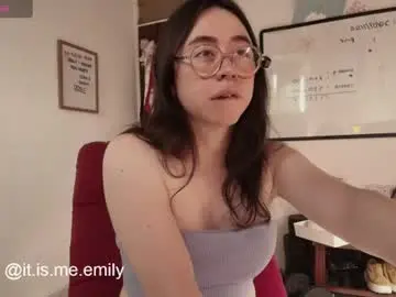 Chaturbate Nude Webcam of emily_pearl_