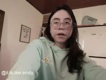 Chaturbate Free Porn Cam of emily_pearl_