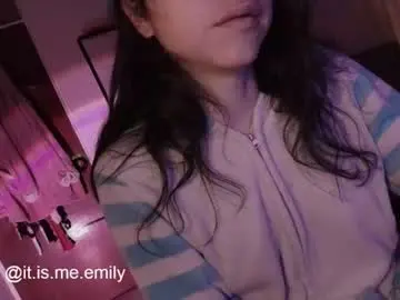 Chaturbate Watch Live Sex Cams of emily_pearl_