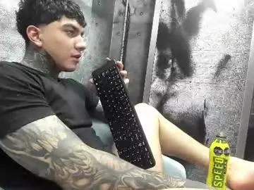 Chaturbate Free Porn Cam of gury_tattoo