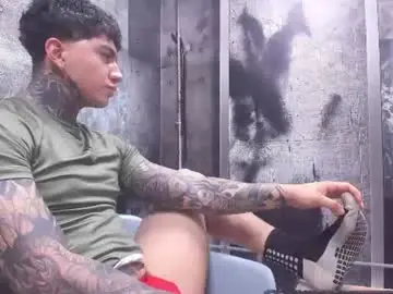 Chaturbate Adult Video Chat of gury_tattoo