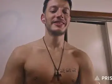 Chaturbate Free Porn Cam of hardselfsucker1