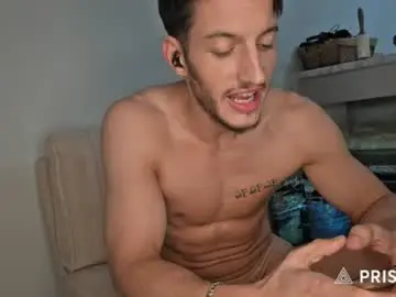 Chaturbate Sex Chat of hardselfsucker1
