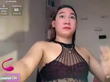 Chaturbate Watch Live Sex Cams of kiella69cum