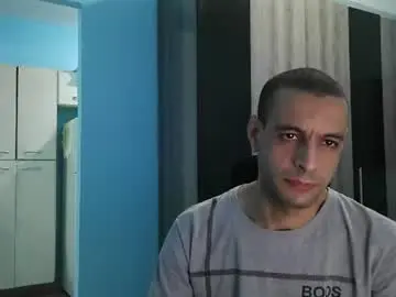 Chaturbate Live Sex Cam of ronnispoto