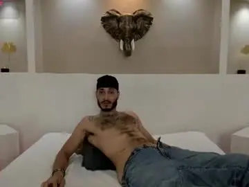Chaturbate Live Porn of happy_hot7