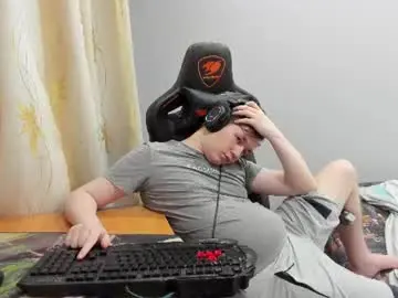 Chaturbate Best live sex cam show of iliaskrislove