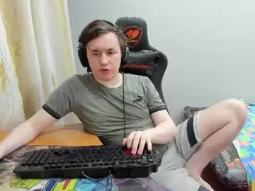 Chaturbate Live Sex Cam of iliaskrislove