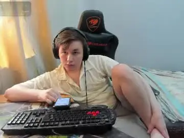 Chaturbate Live Sex Cam of iliaskrislove