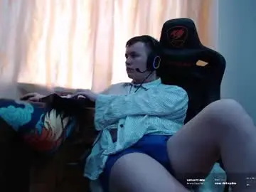 Chaturbate Best live sex cam show of iliaskrislove