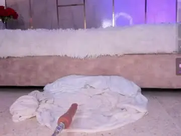 Chaturbate Live Sex of jiggly_