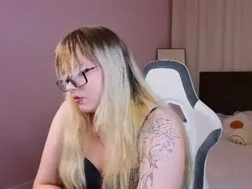 Chaturbate Free Live Porn of lia_cherrymay