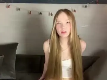 Chaturbate Free Live Porn of magdalenebirdtail