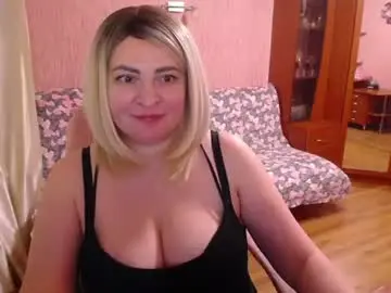 Chaturbate Live Sex Cam of rocknlinxx