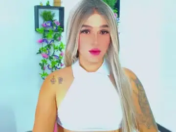 Chaturbate Free Porn Cam of zoeschmmit
