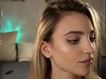 Chaturbate Best live sex cam show of beckymadsons