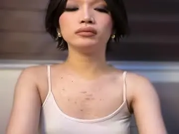 Chaturbate Live Sex Cam of indestructabletrixie