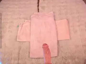 Chaturbate Sex Chat of lau__1