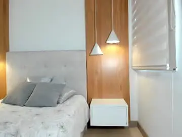 Chaturbate Best live sex cam show of melanyrosse