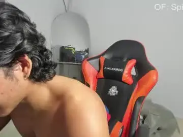 Chaturbate Free Live Porn of spideychill