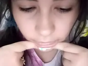 Chaturbate Live Sex of ellielee1