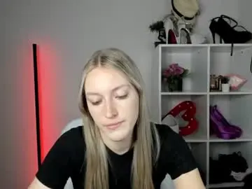 Chaturbate Free Porn Cam of evelynblond