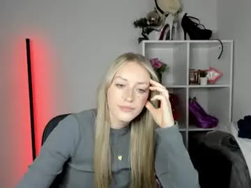 Chaturbate Live Sex of evelynblond