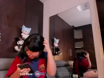 Chaturbate Live Sex Cam of weemilyandandrew