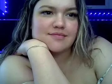 Chaturbate Live Sex Cam of ashleyrosee_