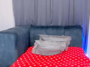 Chaturbate Adult Webcam of hailey_pirs