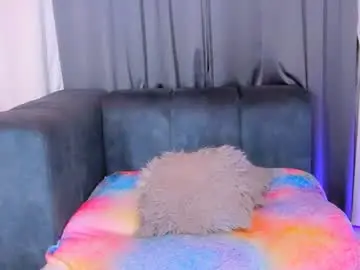 Chaturbate Free Porn Cam of hailey_pirs