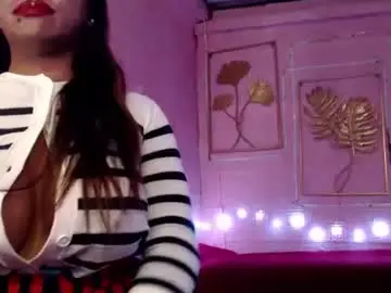 Chaturbate Free Porn Cam of naughty_lorien143