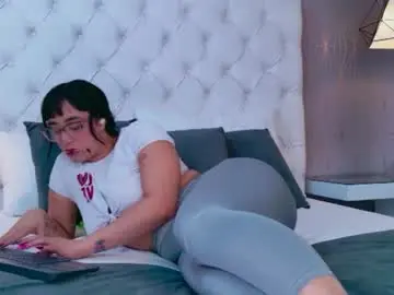 Chaturbate Free Porn Cam of adaramulleer