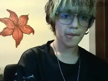 Chaturbate Sex Chat of biggdick02007