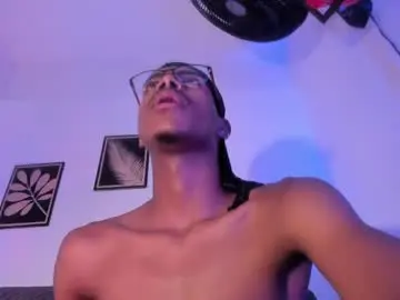 Chaturbate Free Live Porn of criss_zuri