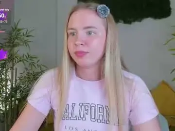 Chaturbate Watch Live Sex Cams of ida_lewiss