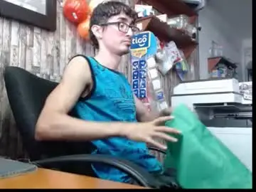 Chaturbate Adult Webcam of jhosuamoore2