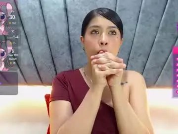 Chaturbate Nude Webcam of lily_meghan