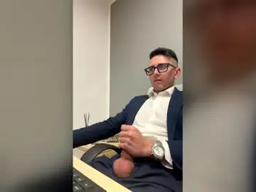 Chaturbate Live Porn of masterboss_fl