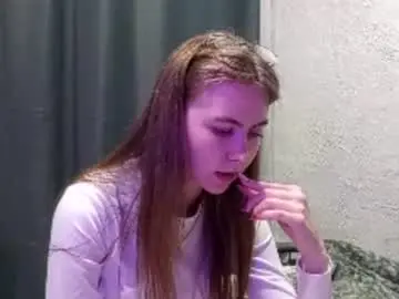 Chaturbate Free Live Porn of sunniechols