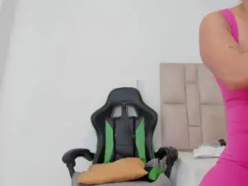 Chaturbate Live Sex of aida_rose