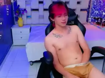 Chaturbate Best live sex cam show of andy_collin5