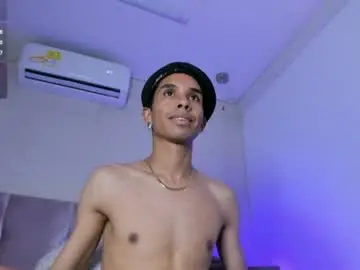 Chaturbate Private Sex Chat of leanbboy